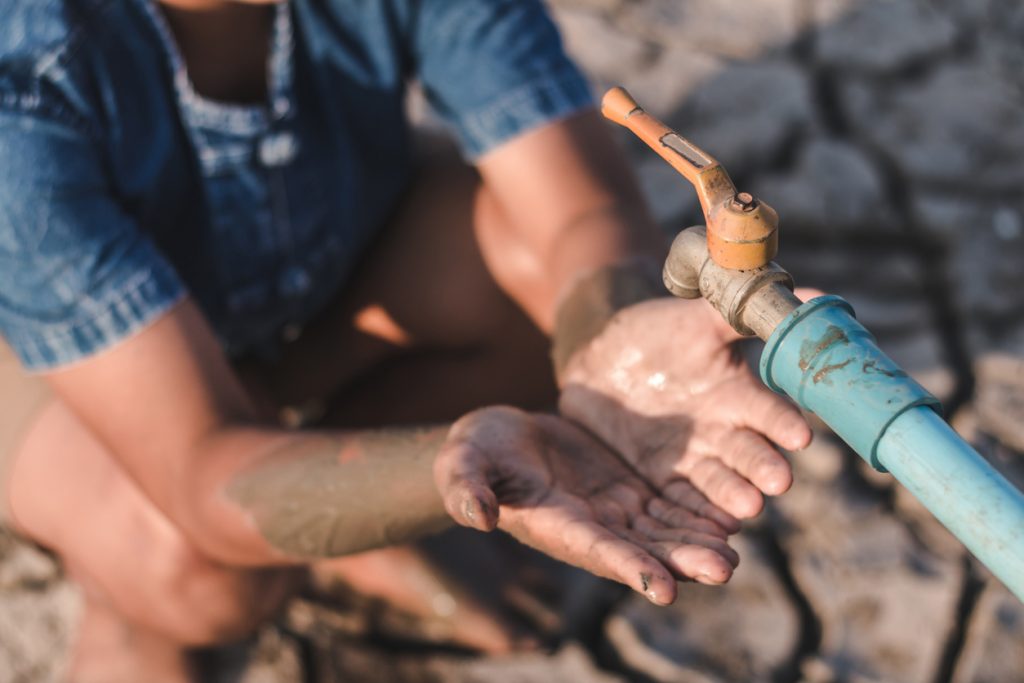 Afinal, por que fazer um consumo consciente de água é importante?