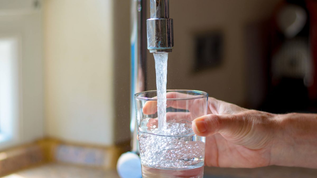 Quais são os critérios da potabilidade da água para um consumo seguro?