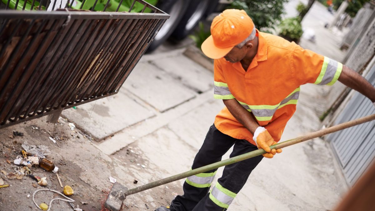Limpeza urbana: reconheça a importância desse trabalho!